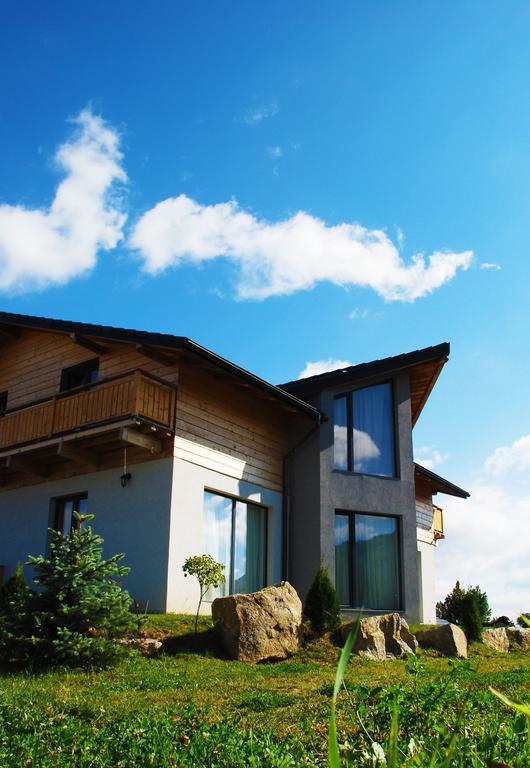 Villa Swiss 사셀레 외부 사진
