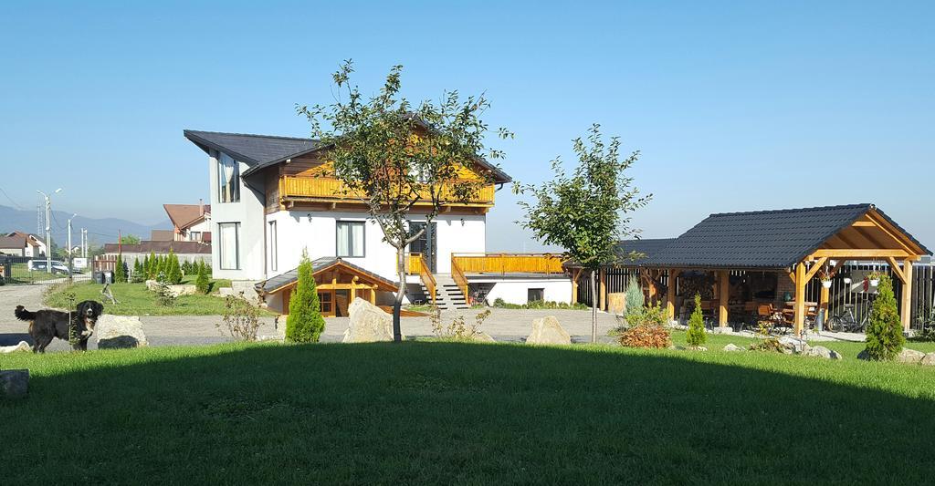 Villa Swiss 사셀레 외부 사진