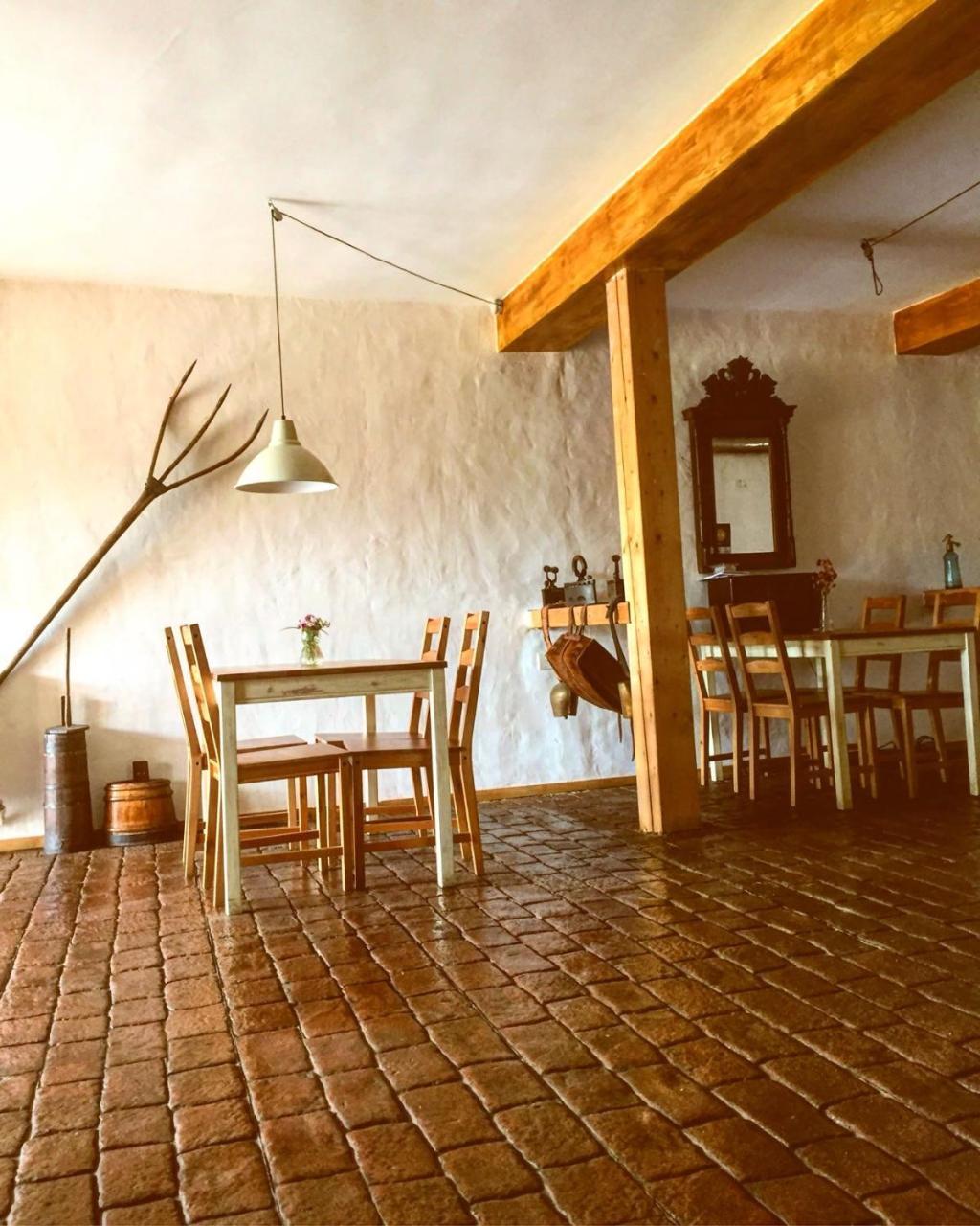 Villa Swiss 사셀레 외부 사진