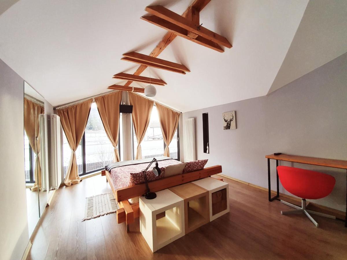 Villa Swiss 사셀레 외부 사진