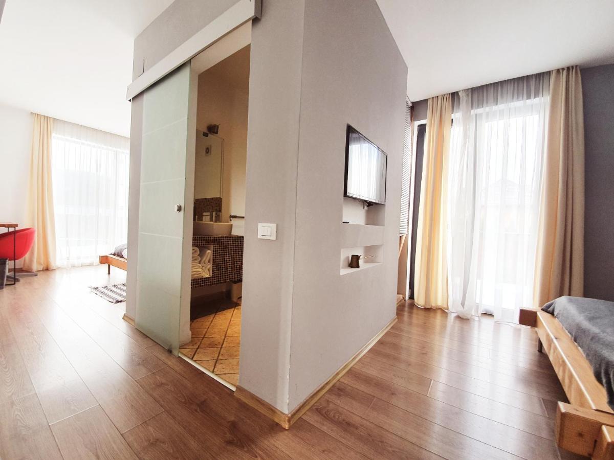 Villa Swiss 사셀레 외부 사진